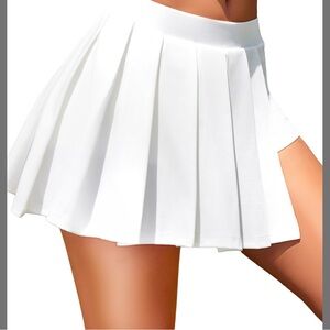 NWT White Pleated Mini Tennis Skirt - Small‎